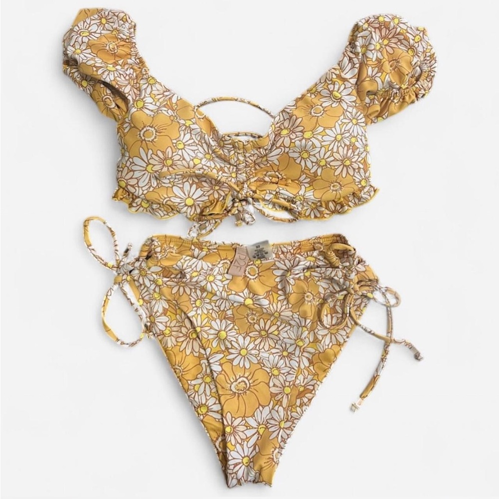 Power to the Flower Floral Yellow Bikini Set ruffle sleeves  size extra small